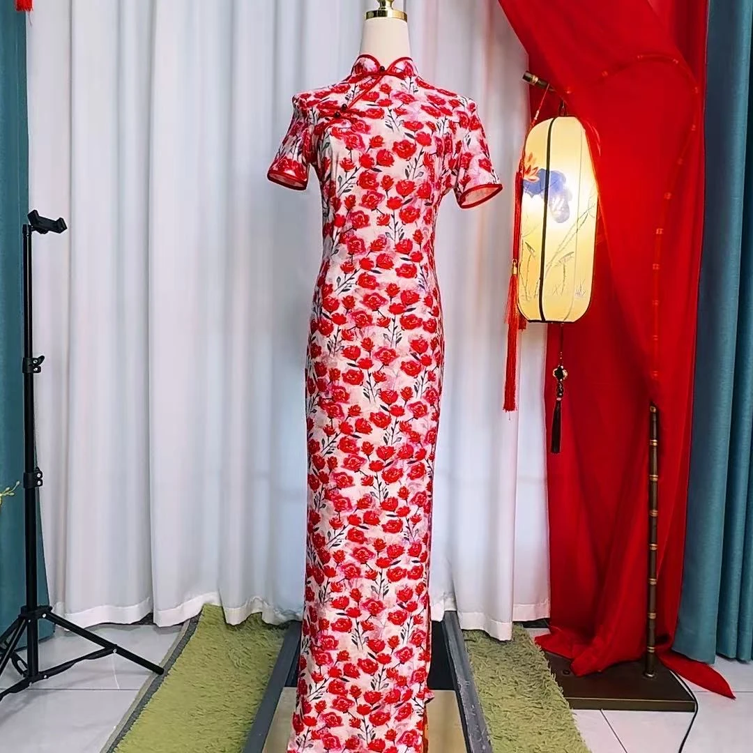 日常时尚2025年新款弹力旗袍夏季妈妈长款新中式优雅走秀连衣裙