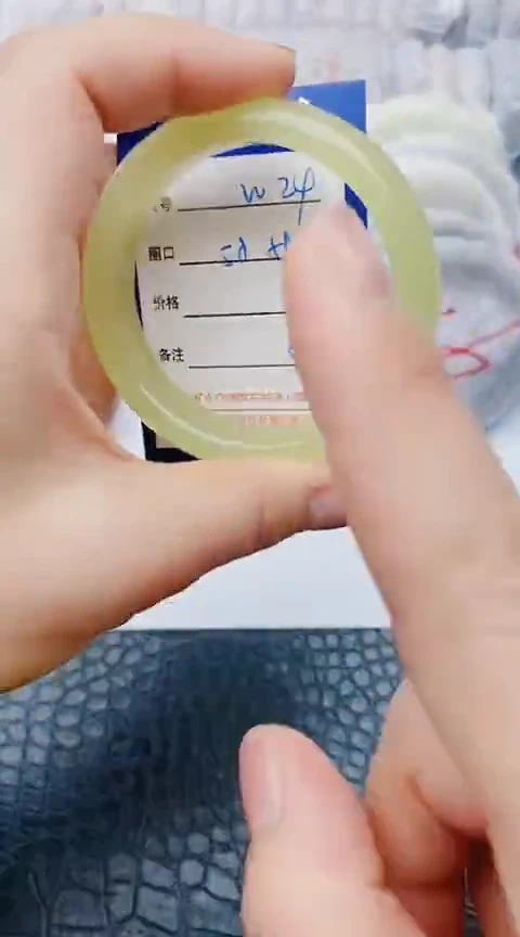 未镶嵌手镯石英质玉w25+58-59-60