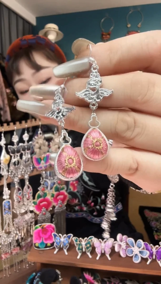 刺绣纯手工民族风刺绣耳环