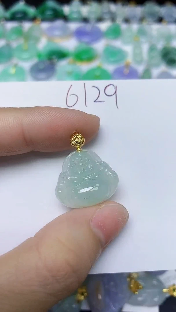 翡翠未镶嵌颈饰 天然缅甸翡翠A货