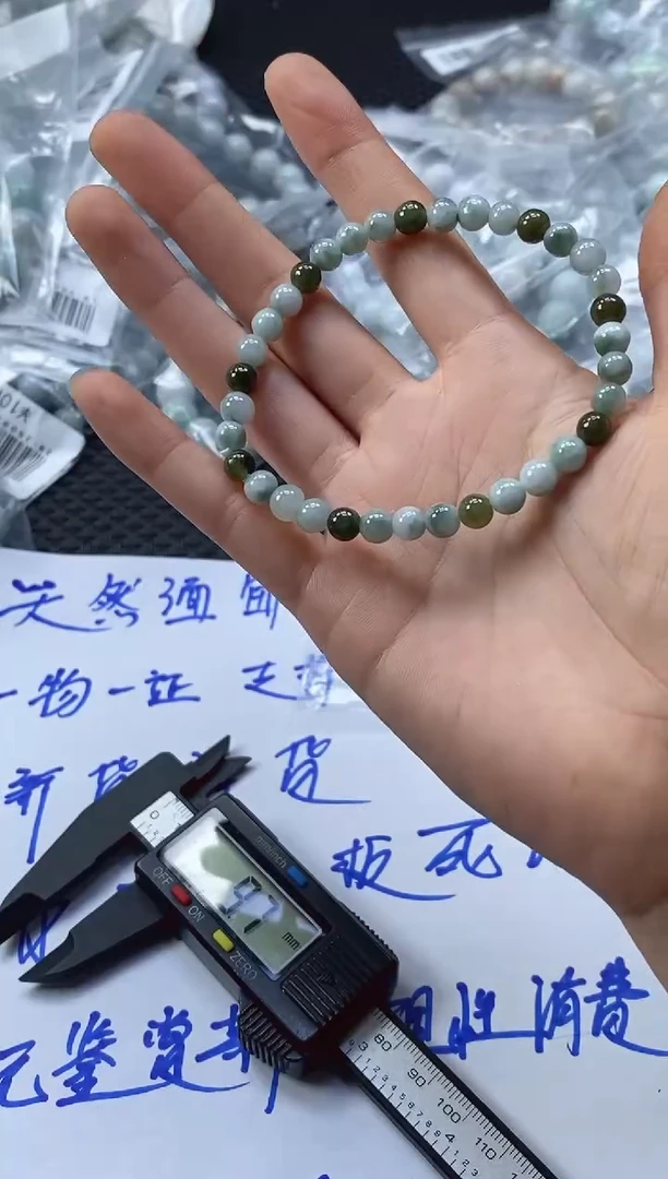 未镶嵌定制翡翠天然缅甸A货翡翠，拍一发一