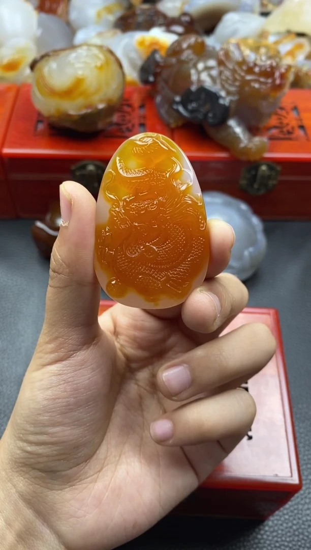 未镶嵌手把玛瑙/玉髓猪*?00