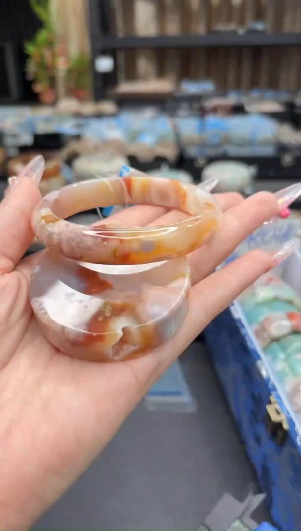 未镶嵌手镯石英质玉224(59圈赠送镯心)