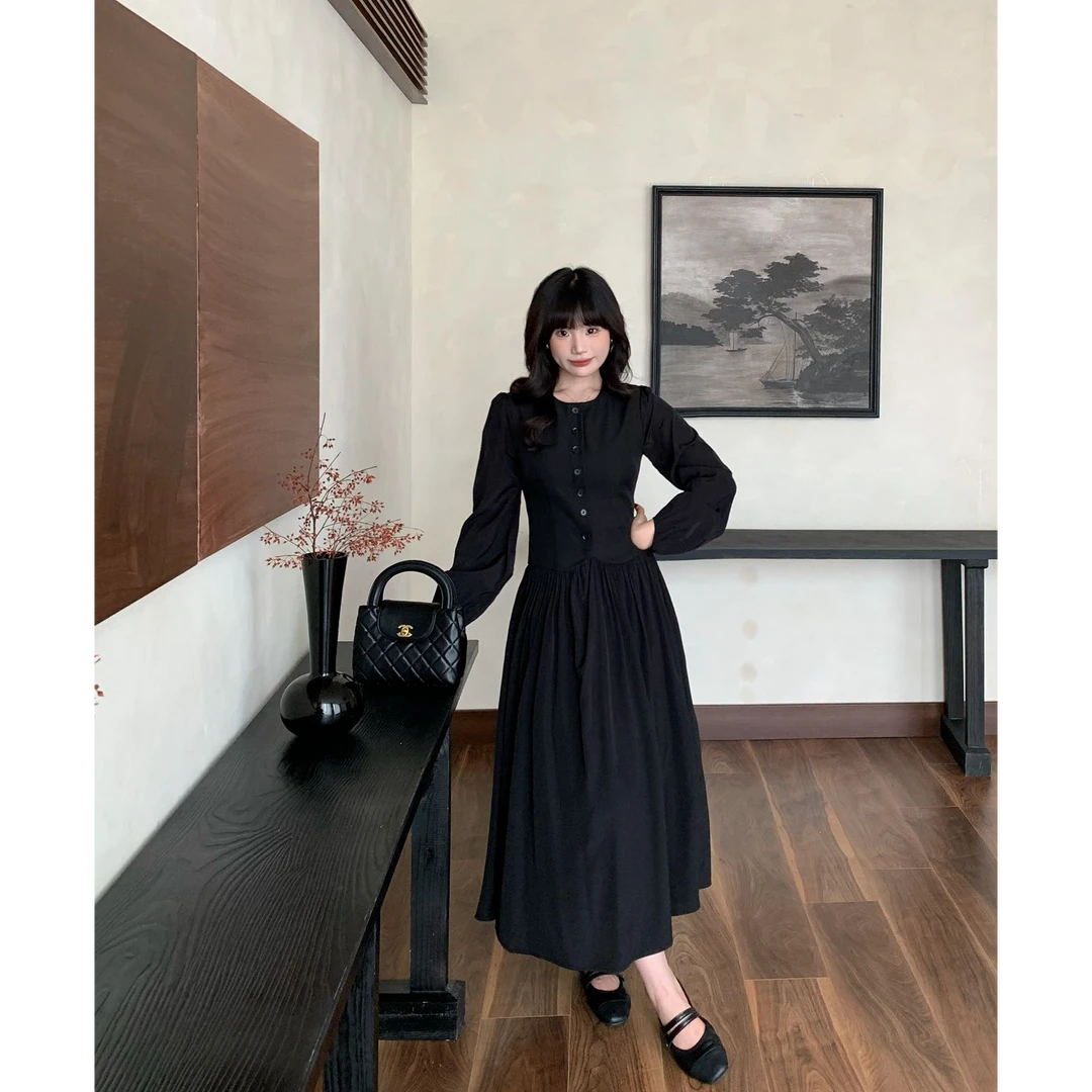 现货【伦敦画报】Dottie Ting（TT）赫本黑裙气质收腰显瘦优雅连衣裙