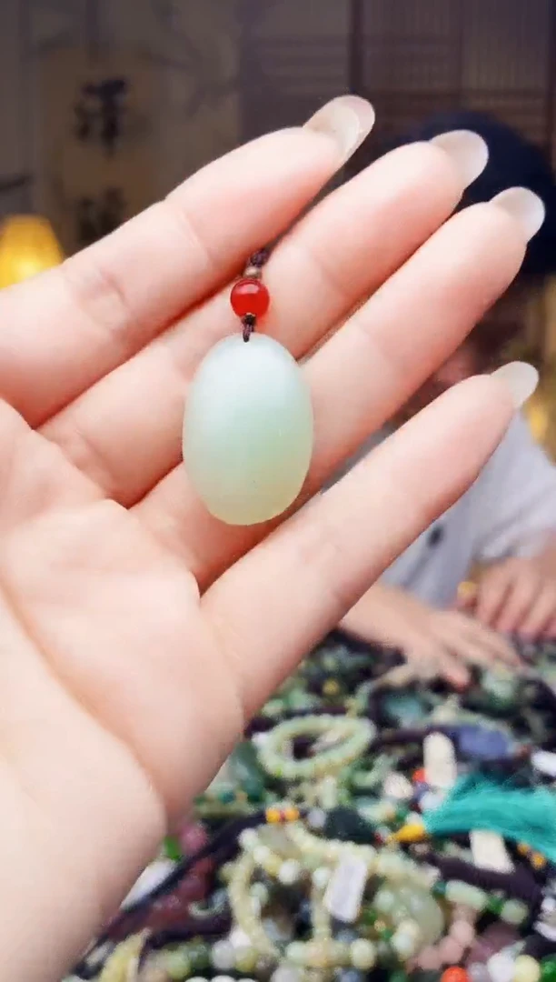 颈饰未镶嵌和田玉多样性发货，拍一发一