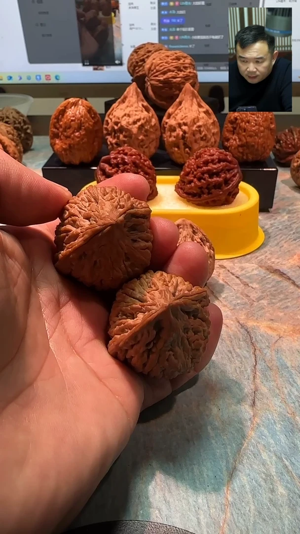 吊坠文玩核桃木*座佛树头38