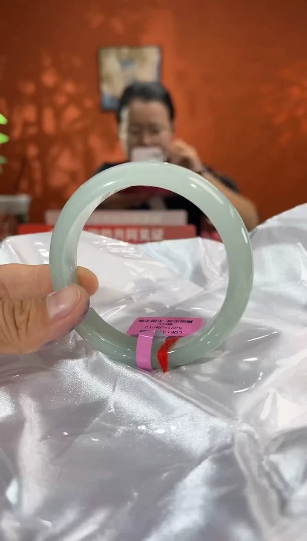 未镶嵌手镯翡翠翡翠手镯