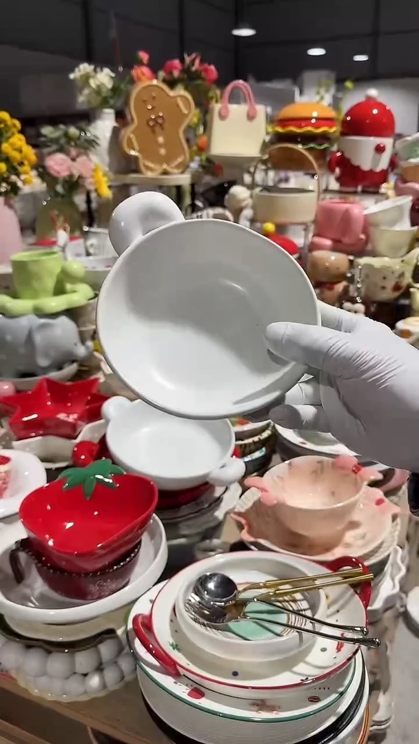 陶瓷胖胖单柄碗微瑕 凑满20元包邮