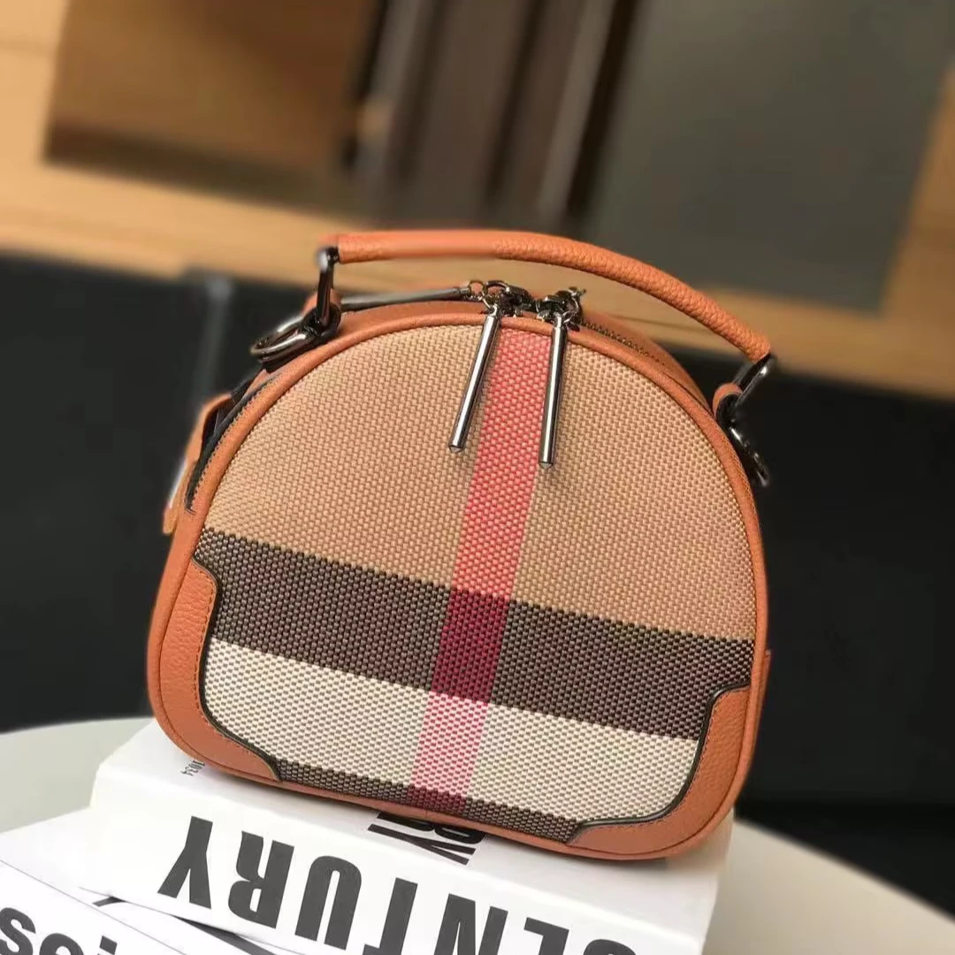 A18苹果包贝壳包新款高级时尚百搭格纹手提斜挎手工女包