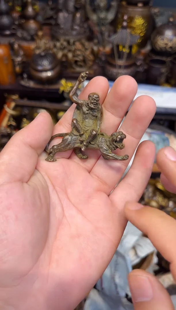 B泽泽古铜专属高端精品