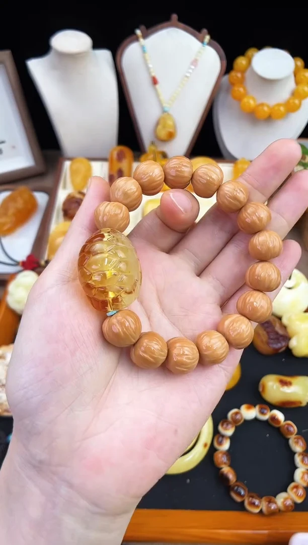 琥珀未镶嵌珠宝奇石柒月