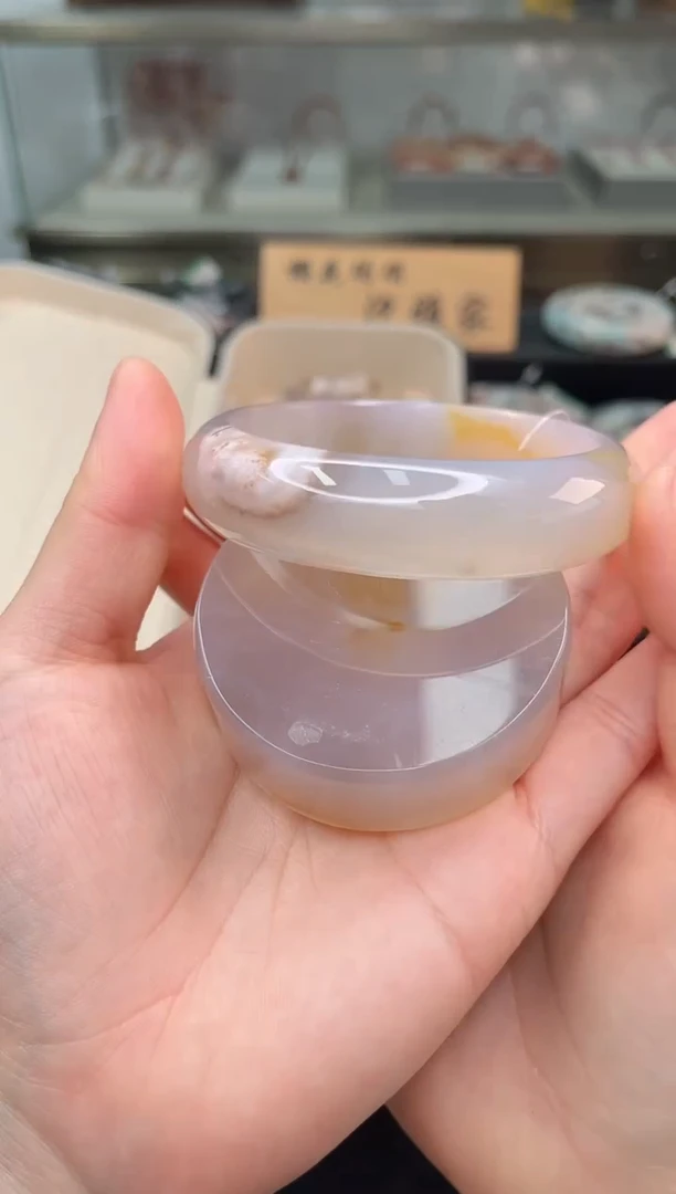 未镶嵌手镯石英质玉62圈口（赠品镯心）310296