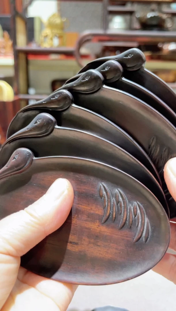 【闪购商品】木精品木雕天鹅款6片精工细作