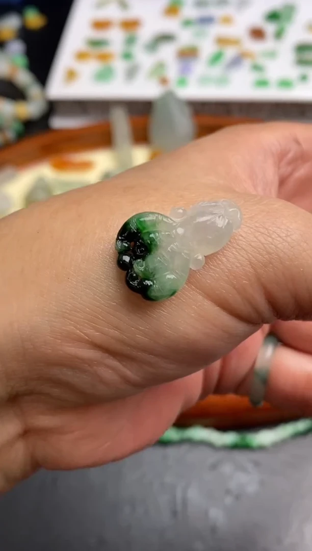 定制翡翠未镶嵌翡翠毛货