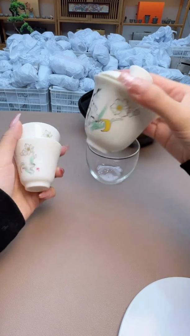 【闪购商品】摆件瓷制品S1111111111111