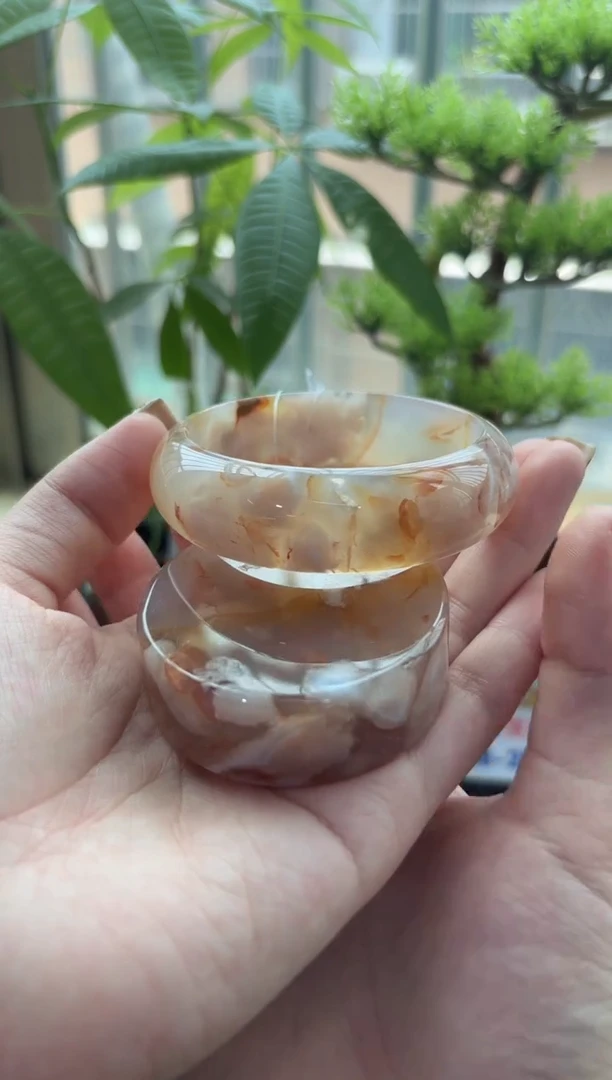 石英质玉手镯未镶嵌C877(55圈赠送镯心)