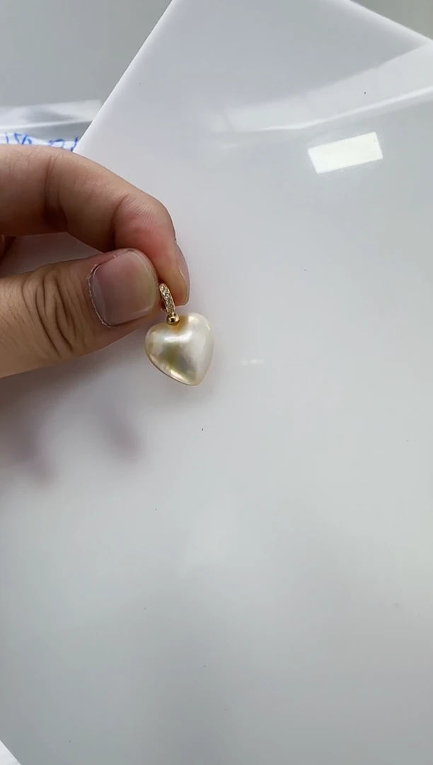 【闪购商品】拼合珍珠（马贝珠）DA银S925镶嵌q057 珍珠吊坠