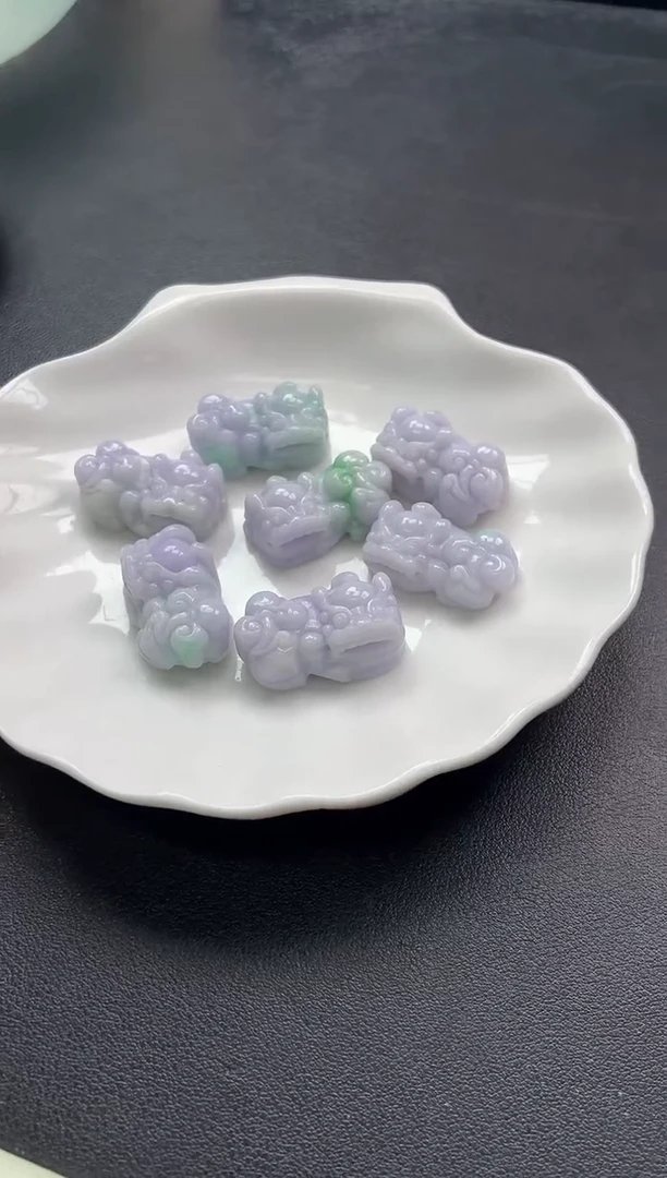 【闪购商品】翡翠颈饰未镶嵌貔貅「多样性发货一个」配绳