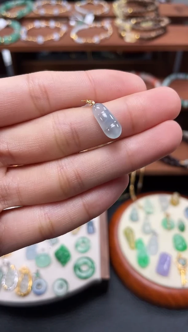 【闪购商品】翡翠吊坠(不含链)18K金镶嵌一个  JK433