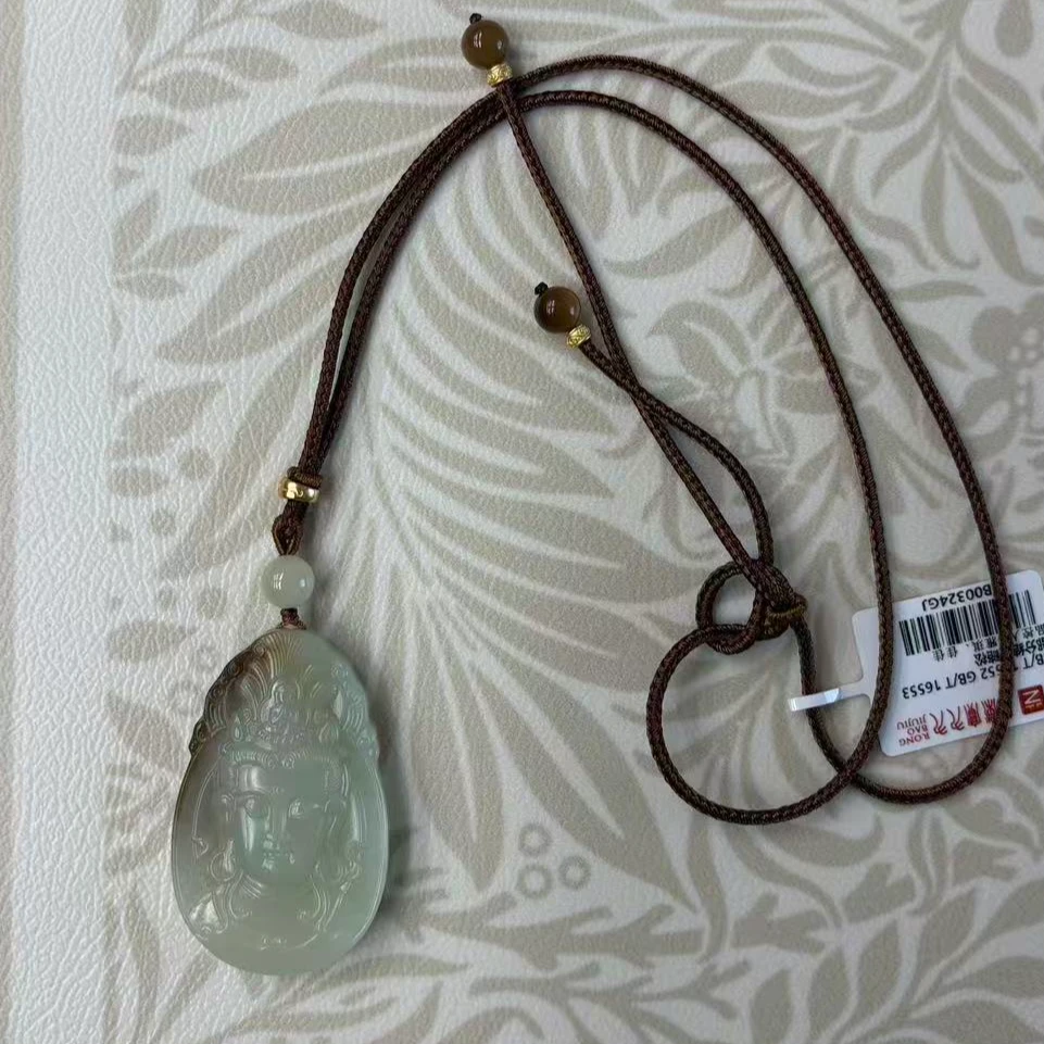 预售-新疆和田玉糖白观音牌56*35