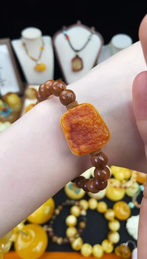 琥珀未镶嵌珠宝奇石柒月