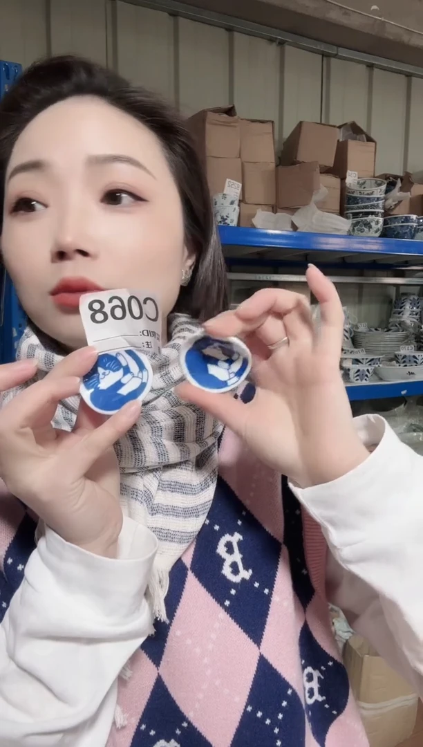 瓷片全新高端瓷器 黑白猫咪 筷渍两个 C068