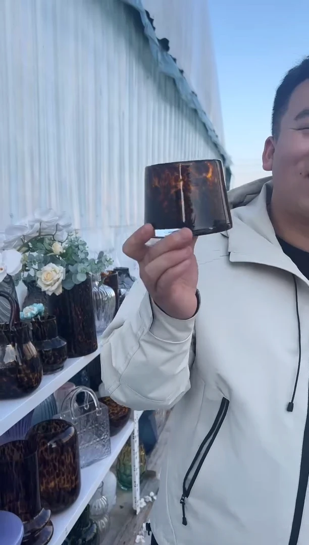 水养鲜花干花插花客厅装饰品一只琥珀