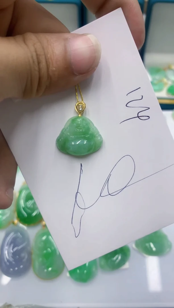 颈饰未镶嵌翡翠1111111111
