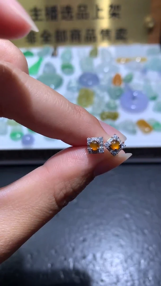 颈饰银S925镶嵌翡翠净货