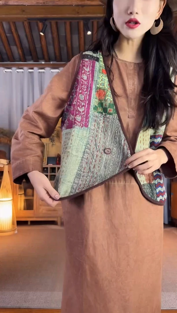 铁**主设计师款彩色刺子绣马甲