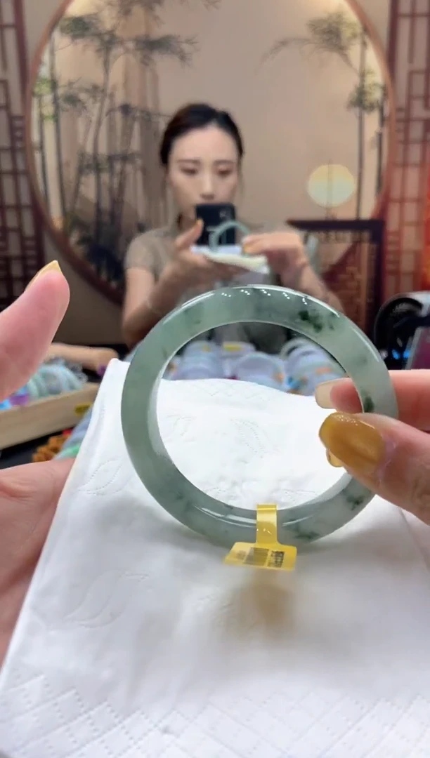 翡翠手镯未镶嵌000021655