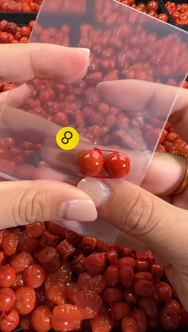 颈饰未镶嵌南红玛瑙1