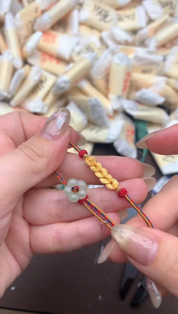 【闪购商品】翡翠挂件未镶嵌—