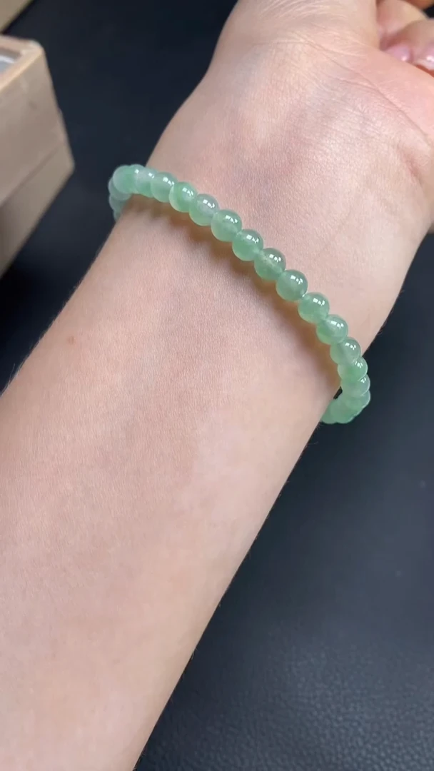 定制翡翠未镶嵌正冰珠珠手串