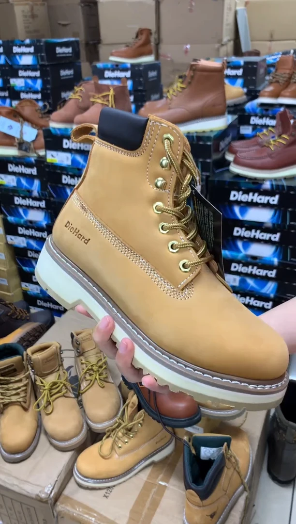 牛皮41码，84101 ，运动鞋码，工装靴，默认微瑕