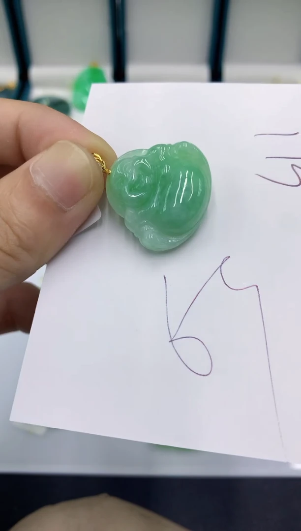 颈饰未镶嵌翡翠翡翠