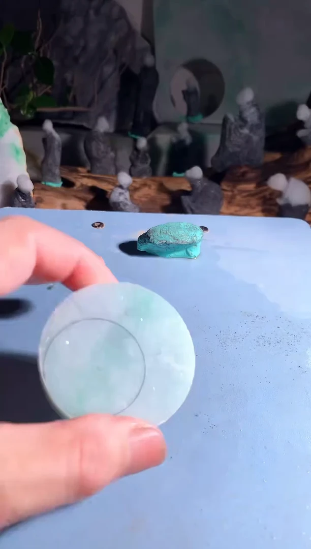 翡翠未镶嵌吊坠(不含链)F323