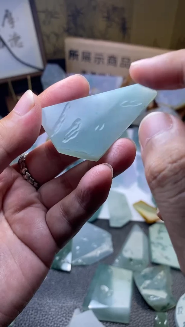 未镶嵌定制翡翠天然缅甸翡翠A货包