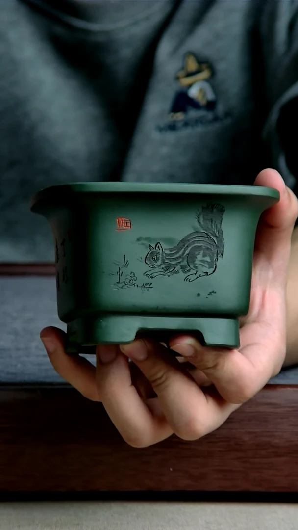 紫砂花盆9*6内径尺寸 松鼠