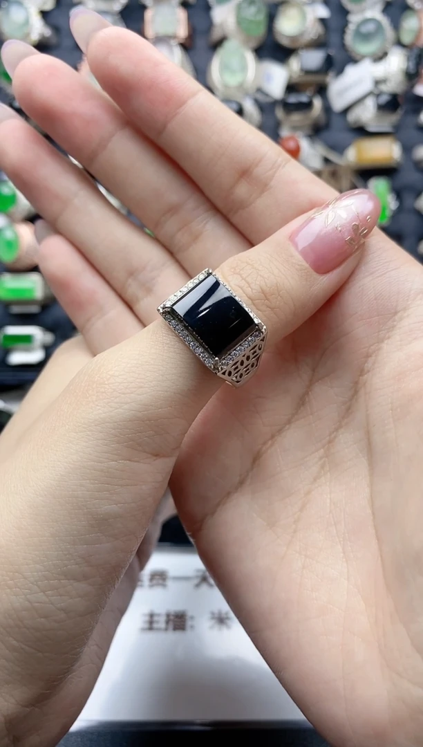 【闪购商品】翡翠戒指银S925镶嵌天然A货翡翠男戒