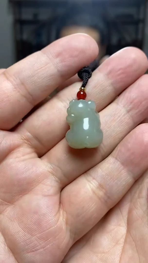 和田玉未镶嵌颈饰12