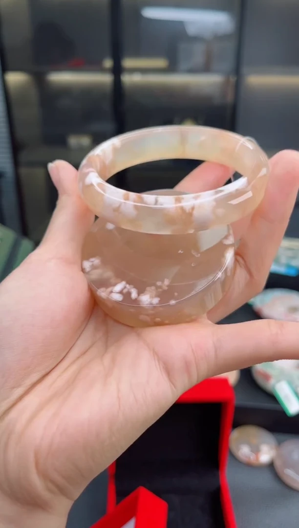 石英质玉手镯未镶嵌61圈口（赠送镯心）6966813