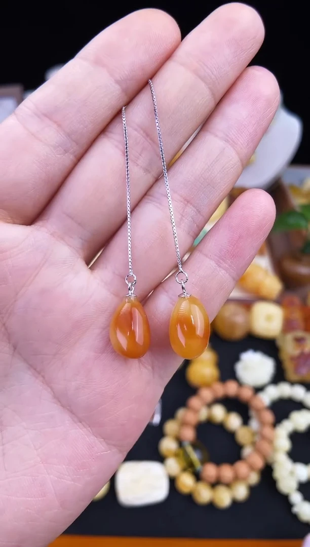 琥珀未镶嵌珠宝奇石柒月