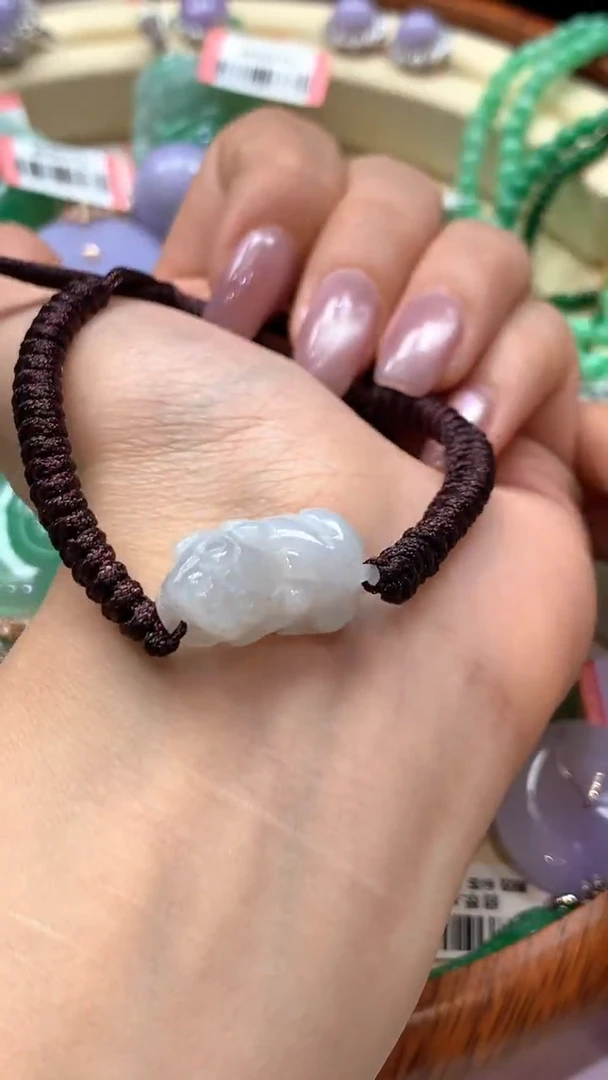 【闪购商品】翡翠颈饰未镶嵌福利款貔貅没运费险