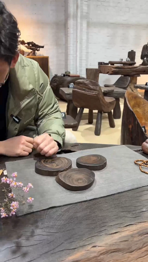 乌木类677三片随形杯垫13*11