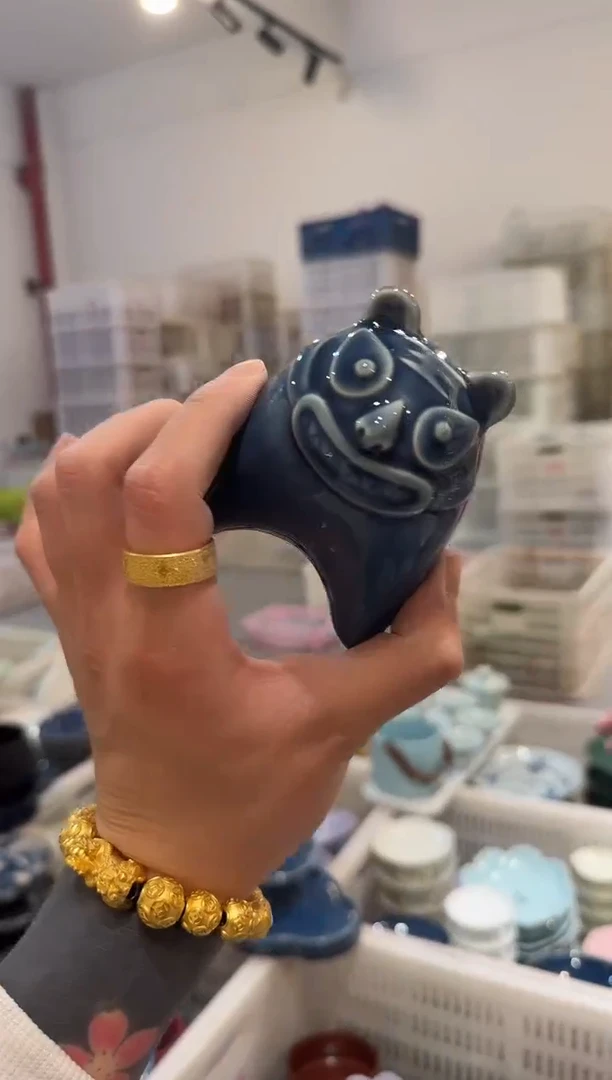 微瑕商品，介意勿拍 ②