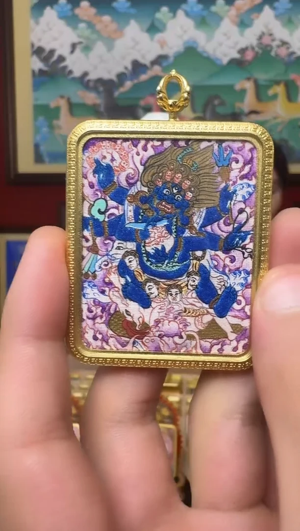 吊坠大黑-热贡纯手绘周毛