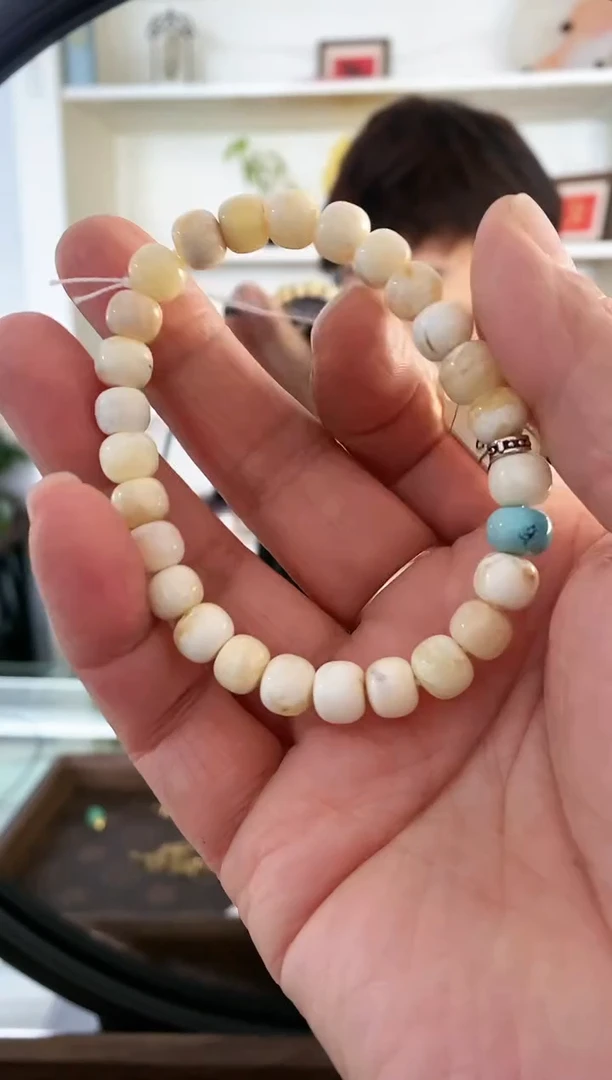 手串蜜蜡未镶嵌手串