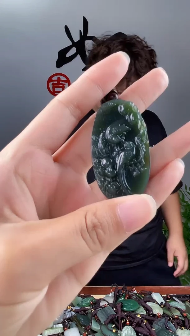 和田玉未镶嵌颈饰拍一发一，多样性发货