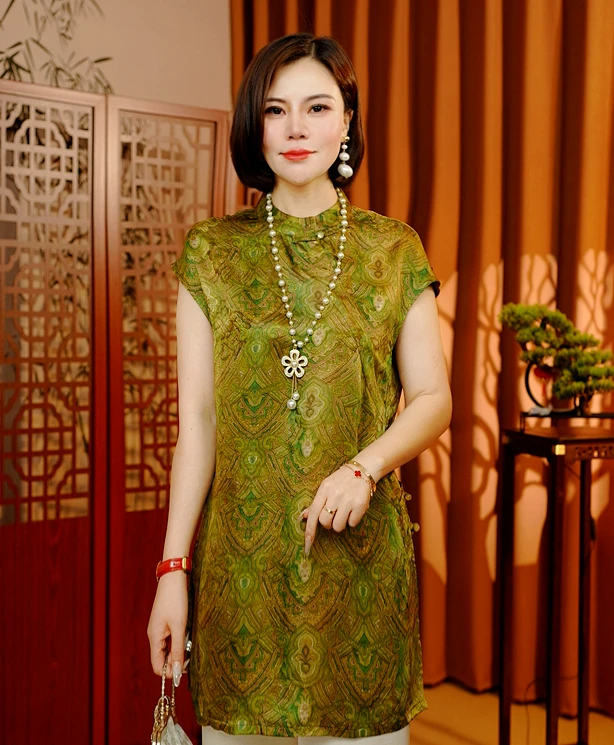 【沐熙】2025新款夏季新中式T恤短袖刻印修身显瘦减龄气质款